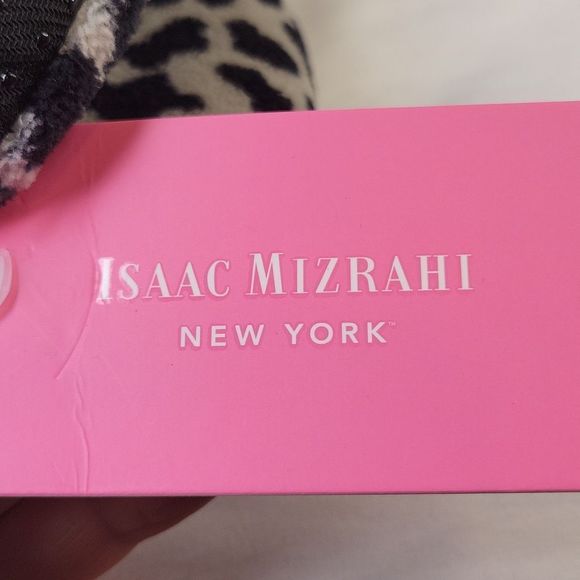 Isaac Mizrahi. Leopard Print Slippers. Size Large (8-10) NWT - Picture 7 of 8